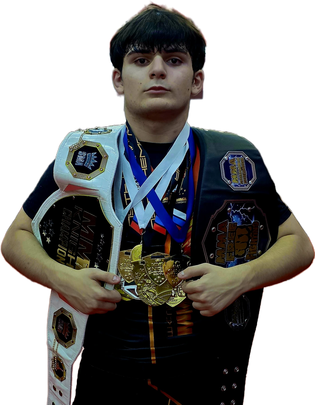 Хачатрян Микаэль с медалями и чемпионскими поясами